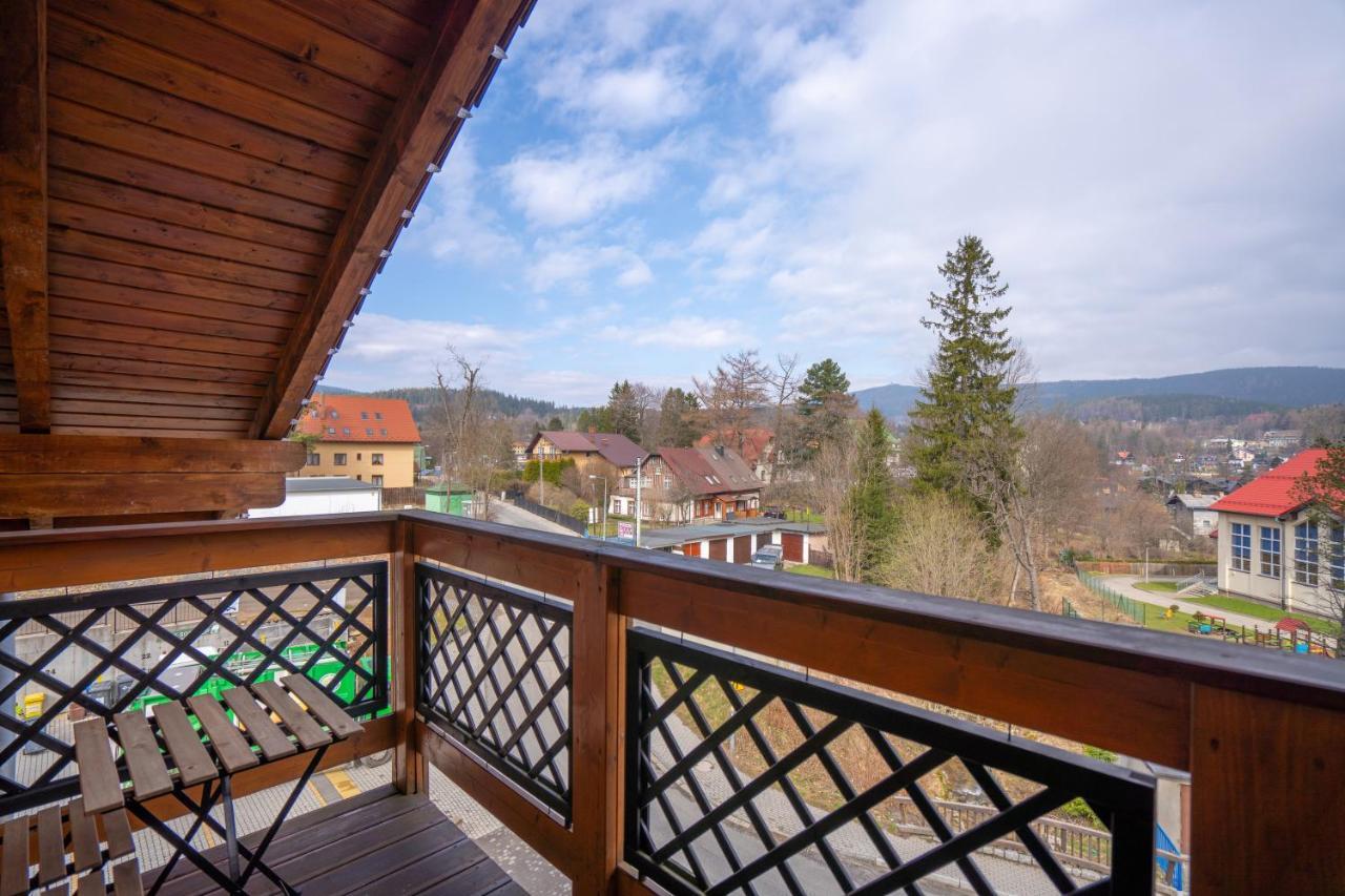 Rentplanet - Apartamenty Okrzei Szklarska Poręba Exterior foto